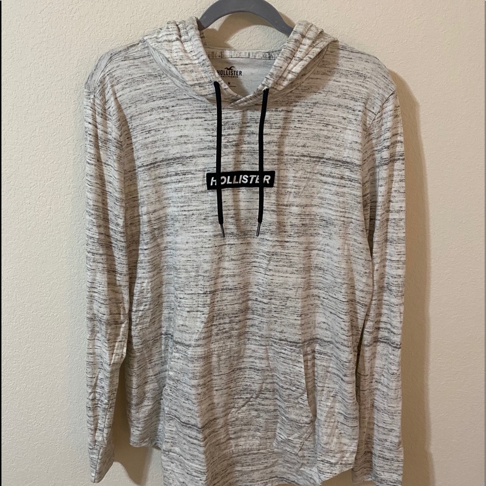 Hollister Hoodie- M